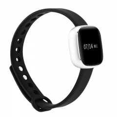 Z8 Smart Bracelet Sliver Color Real-time motion monitoring sports necessities