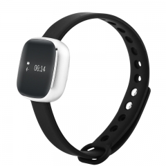 Z8 Smart Bracelet Sliver Color Real-time motion monitoring sports necessities