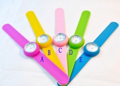 A variety of shapes and colors watches cute and high quality watches for children